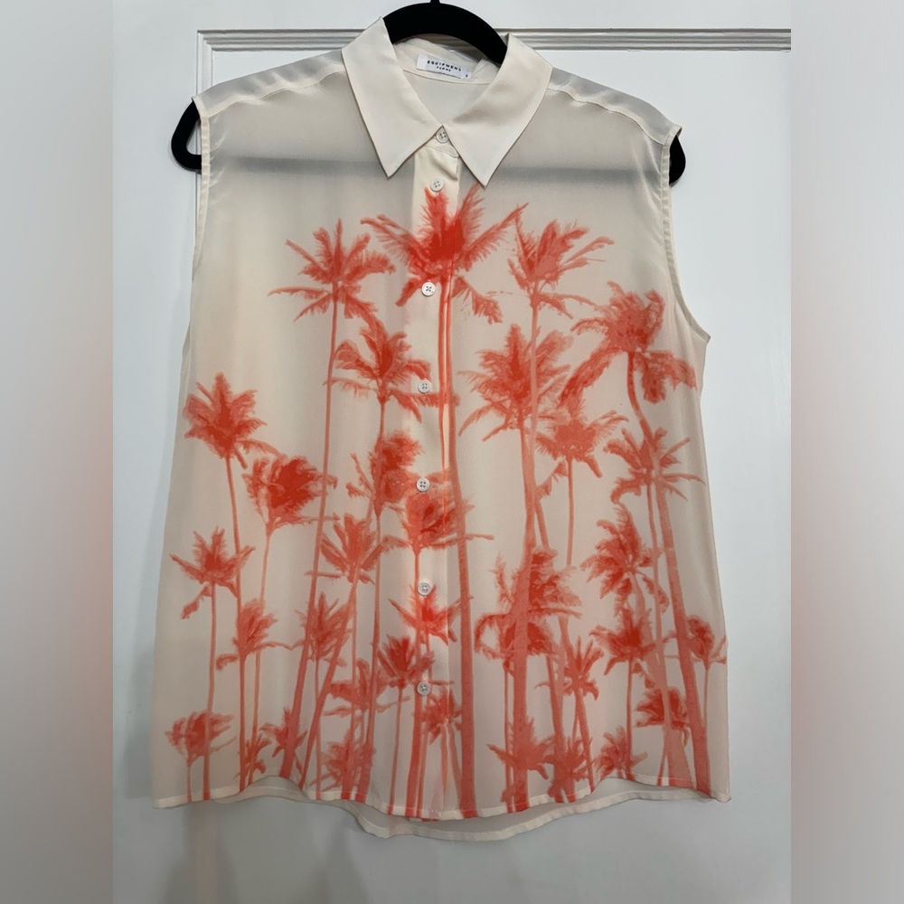 Equipment Silk Coral Palm Tree Pint Blouse Size Small
